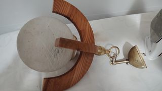 Lámpara globo madera cristal metal