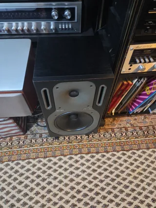 Altavoces Behringer Truth B2031 Activos