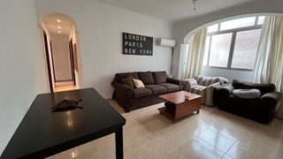 Piso en venta en Puerta Blanca en Málaga