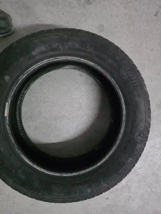 Neumático 185/60 R15