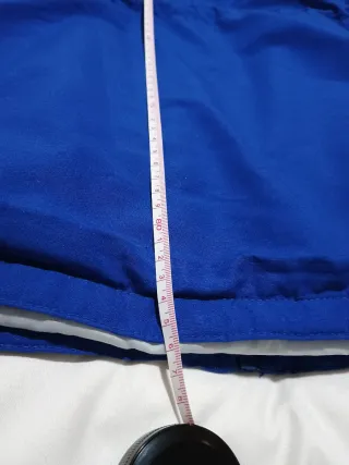 Chaqueta Adidas Vintage Negra en muy buen estado