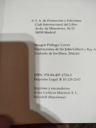 Libros en ediciones de lujo.