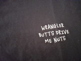 Camiseta Wrangler Negra Manga Corta Hombre