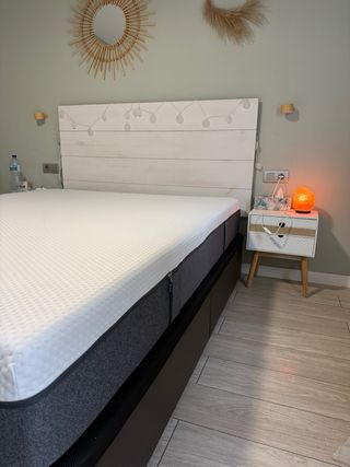 Colchón emma y canapé de polipiel