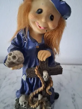 Figura Bruja  Calaveras