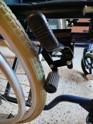 silla de ruedas plegable