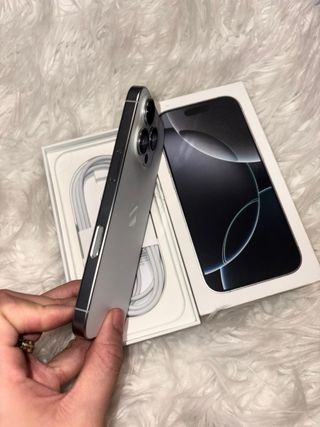 iPhone 16 Pro 128GB Plata