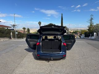 Opel Zafira Tourer 2013