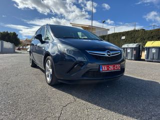 Opel Zafira Tourer 2013