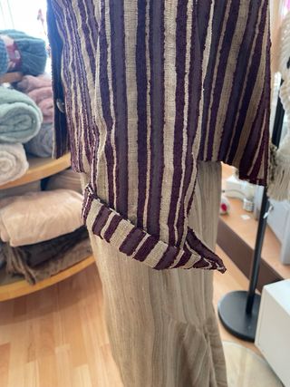 Traje chaqueta y falda hecho a medida