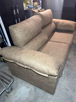 Sofá de tela beige/marrón