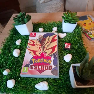Nintendo Switch Pokémon Scudo RPG