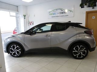 Toyota C-HR ADVANCE
