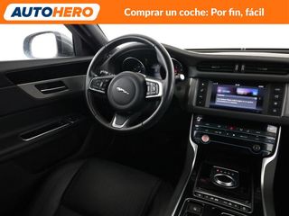Jaguar XF 20d Prestige