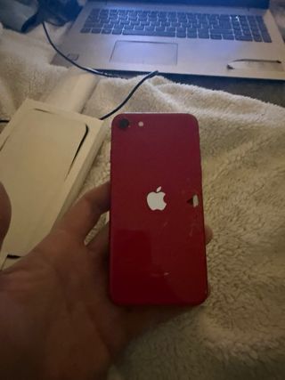 iPhone SE Rojo
