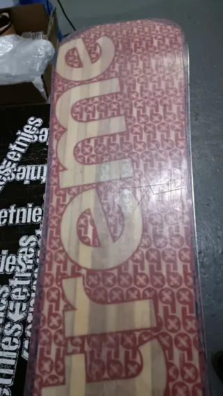 Tabla Snowboard Bextreme 152cm y Fijaciones Burton