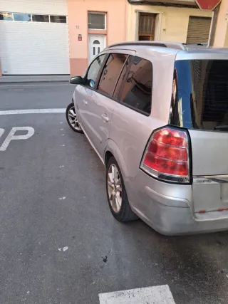 Opel Zafira 2005