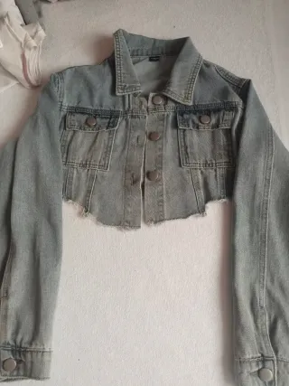 Chaqueta vaquera corta talla 12 del shein
