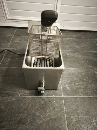 Freidora Makro Profesional 8L