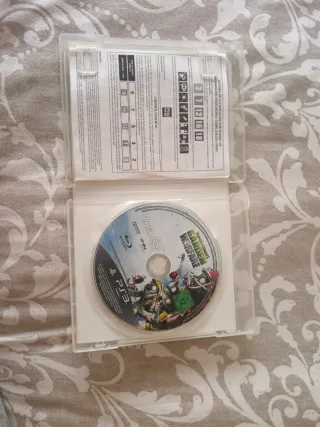 PS3 Plants vs Zombies Garden Warfare