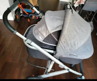 Carro Bebé UPPAbaby Vista Gris