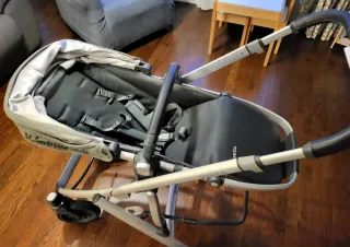 Carro Bebé UPPAbaby Vista Gris