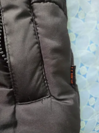 Piumino nero LE BREVE