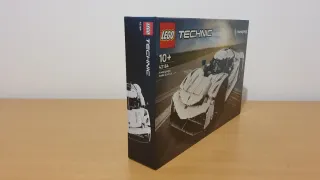 LEGO 42184 Koenigsegg Jesko Absolut NUOVO