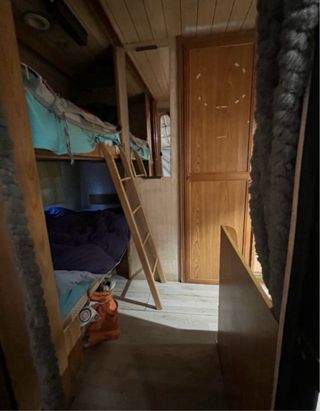 Caravana +750kg con avance y cocina