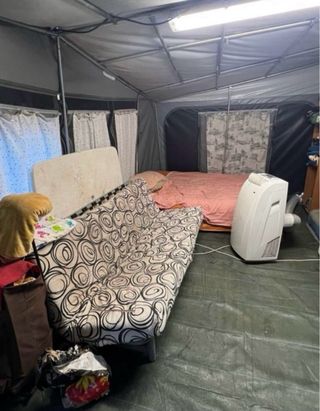 Caravana +750kg con avance y cocina