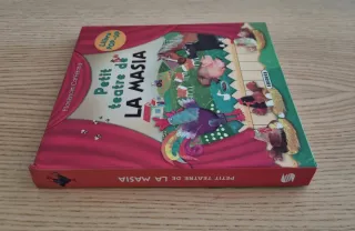 Libro infantil (cat): Petit teatre de La Masia