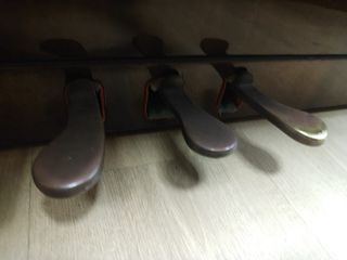 Piano Offberg - Condiciones Aceptables