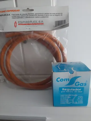 Regulador y manguera bombona butano