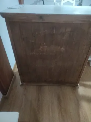 Muebles de dormitorio: 2 mesitas y cómoda