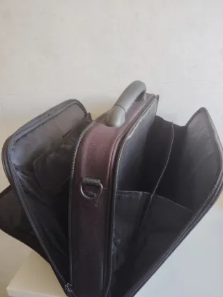 Maletín Portadocumentos y para Ordenador.