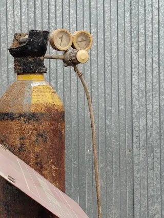 Soldadora Modulate 16 Trifásica 300 Ampincluye roo