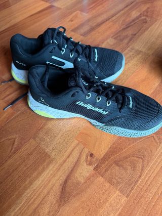 Zapatillas Bullpadel Mujer Negras Numero 38.5