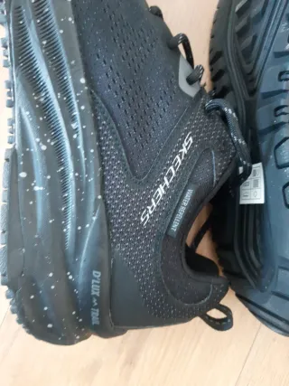 Zapatillas Skechers D'Lux Trail Negro