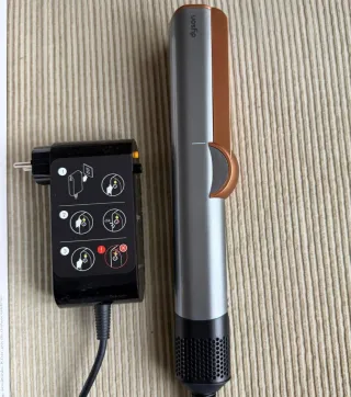 Piastre Dyson Airstrait Oro e Argento