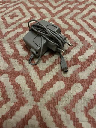 Nintendo DSi XL Roja Como Nueva