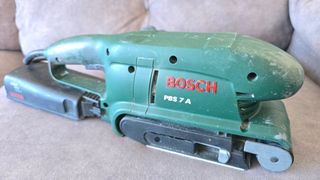 Lijadora de banda Bosch