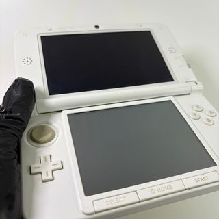 Nintendo 3DS XL Pikachu limited Edition