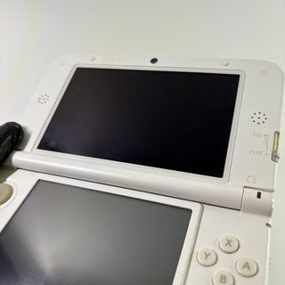 Nintendo 3DS XL Pikachu limited Edition