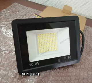 3 FOCOS LED 100W IP66