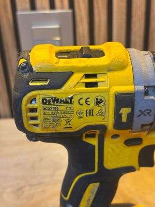 Taladro Dewalt DCD976 Brushless 18V XR