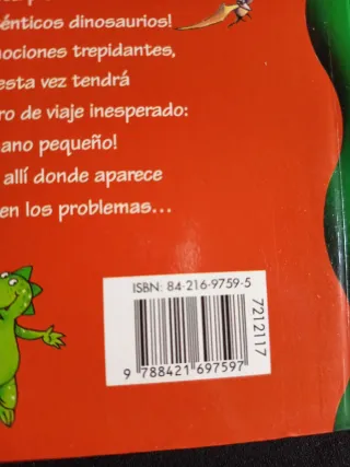 Kika Superbruja y los dinosaurios (Kika Superbr...