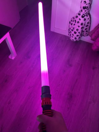 Espada láser con luz y sonido