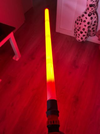 Espada láser con luz y sonido