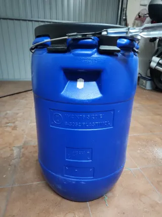 Contenedor hermético alimentario azul