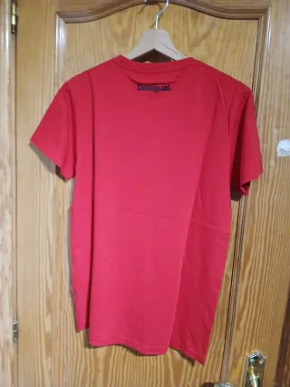 Camiseta Desigual Talla S Roja